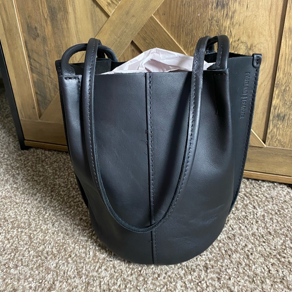Portland leather black Devan Tote Bag